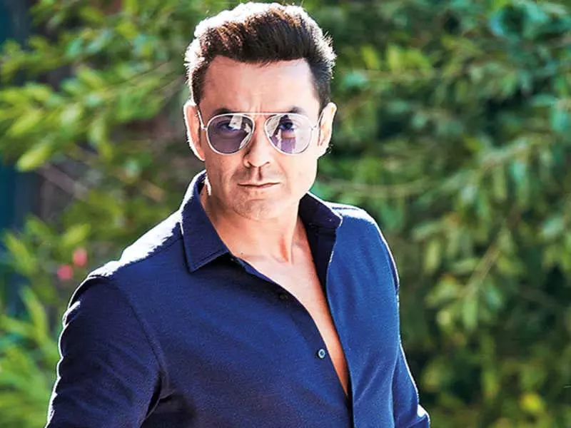 Bobby Deol की सफलता की कहानी: किसे दिया अपनी कामयाबी का श्रेय Bobby Deol की सफलता की कहानी: किसे दिया अपनी कामयाबी का श्रेय