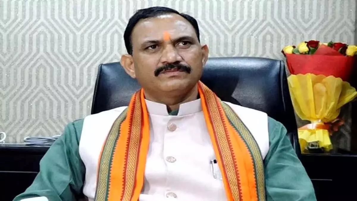 त्रस्त कांग्रेसियों को खुश होना चाहिए, भूपेश CBI रडार में है : मंत्री जायसवाल त्रस्त कांग्रेसियों को खुश होना चाहिए, भूपेश CBI रडार में है : मंत्री जायसवाल