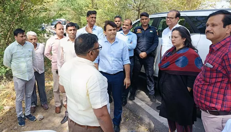 Haryana के स्वास्थ्य मंत्री ने रेवाड़ी में 200 बिस्तरों वाले अस्पताल के लिए Haryana के स्वास्थ्य मंत्री ने रेवाड़ी में 200 बिस्तरों वाले अस्पताल के लिए