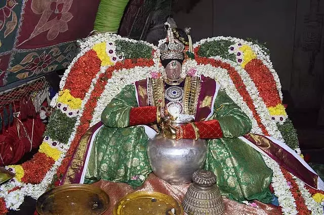Tamil Nadu: मन्नारगुडी राजगोपालस्वामी मंदिर वेन्नाथज़ी महोत्सव Tamil Nadu: मन्नारगुडी राजगोपालस्वामी मंदिर वेन्नाथज़ी महोत्सव