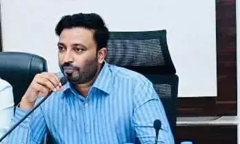 MP ने केंद्र से काकीनाडा में निवेश को बढ़ावा देने का आग्रह किया MP ने केंद्र से काकीनाडा में निवेश को बढ़ावा देने का आग्रह किया