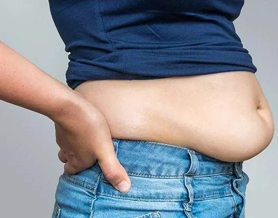 Fat Burn: तेजी से बॉडी फैट कम करना चाहते हैं? खाली पेट खाएं ये फल Fat Burn: तेजी से बॉडी फैट कम करना चाहते हैं? खाली पेट खाएं ये फल