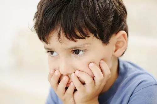 Autism क्या होता है, इसके लक्षण और इलाज के बारे में जानें Autism क्या होता है, इसके लक्षण और इलाज के बारे में जानें