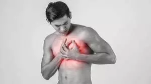 Health Tips : सीने में दर्द क्यों होता है? जानें इसके कारण और बचाव के उपाय Health Tips : सीने में दर्द क्यों होता है? जानें इसके कारण और बचाव के उपाय