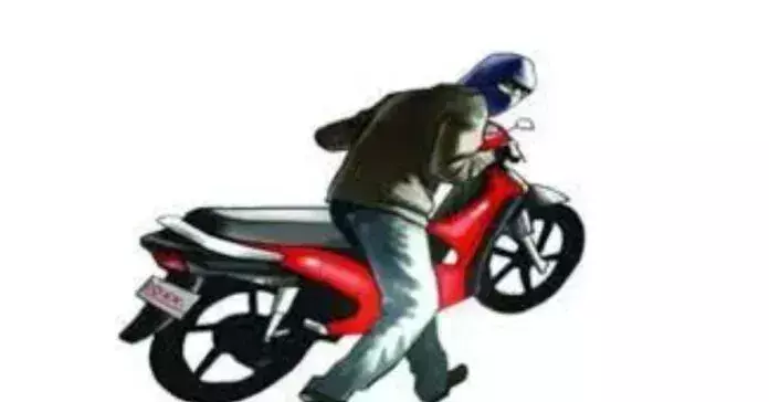 Deoghar: मधुपुर में अलग-अलग स्थानों से 2 बाइक की चोरी Deoghar: मधुपुर में अलग-अलग स्थानों से 2 बाइक की चोरी