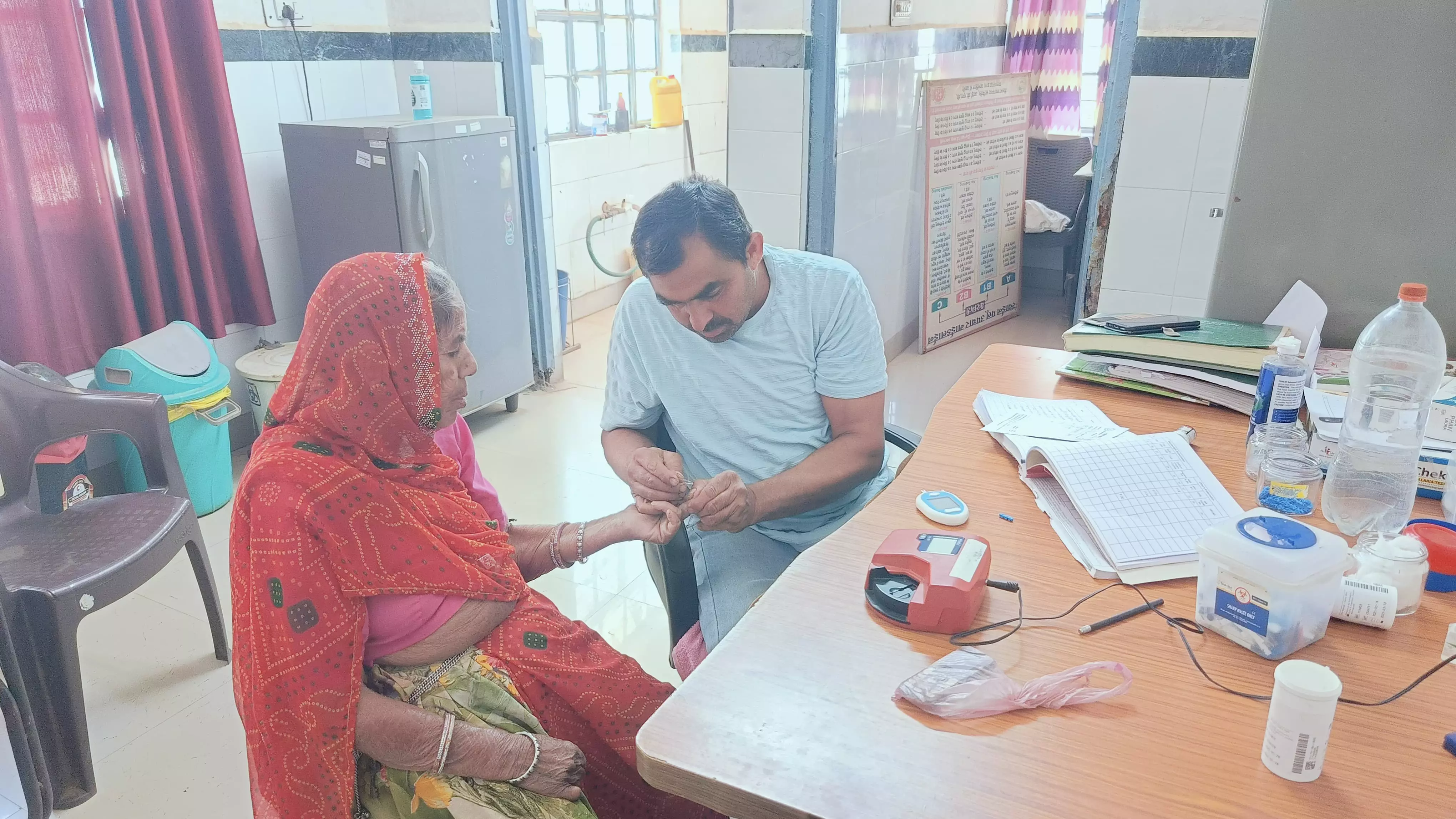 Pratapgarh: ग्राम पंचायत स्तरीय जनसुनवाई गुरुवार को रात्रि चौपाल नारायणखेड़ा में 3 अप्रैल को Pratapgarh: ग्राम पंचायत स्तरीय जनसुनवाई गुरुवार को रात्रि चौपाल नारायणखेड़ा में 3 अप्रैल को