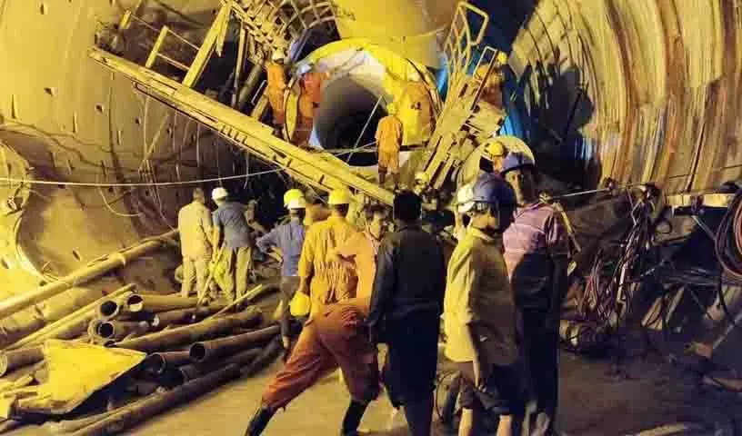 SLBC सुरंग बचाव अभियान एक पखवाड़े में पूरा हो जाएगा SLBC सुरंग बचाव अभियान एक पखवाड़े में पूरा हो जाएगा