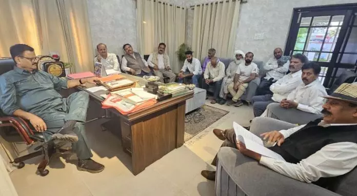 SC/ST/OBC प्रतिनिधिमंडल ने जनजातीय मामलों के मंत्री से मुलाकात की SC/ST/OBC प्रतिनिधिमंडल ने जनजातीय मामलों के मंत्री से मुलाकात की