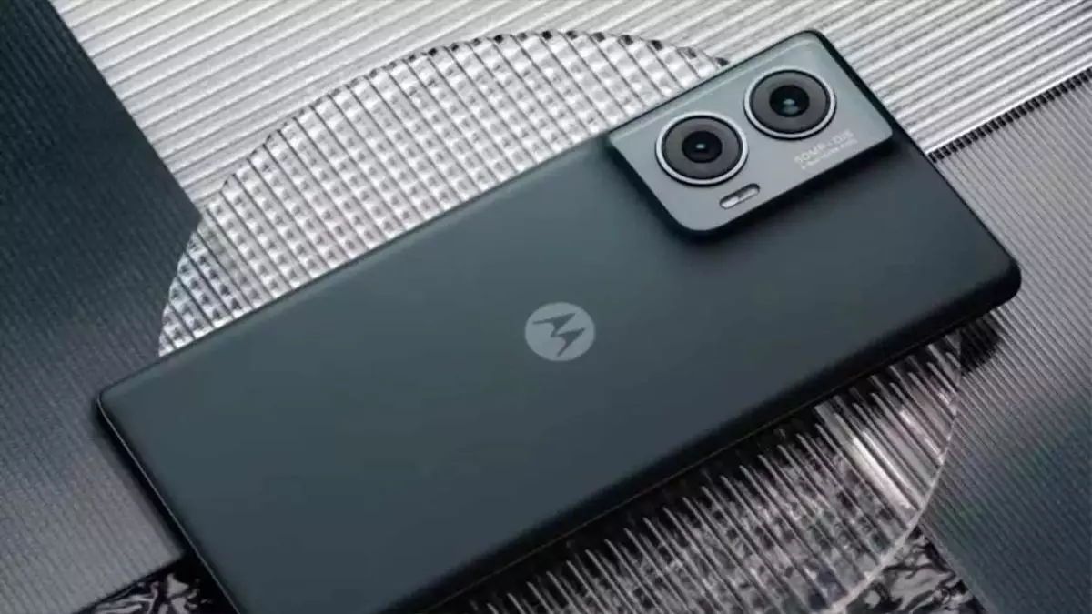 Motorola मोटो एज 50 प्रो की कीमत में भारी गिरावट, जानें नए दाम और ऑफर्स Motorola मोटो एज 50 प्रो की कीमत में भारी गिरावट, जानें नए दाम और ऑफर्स