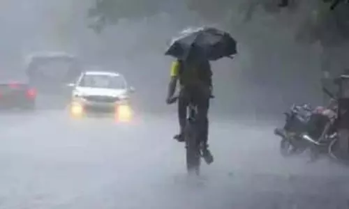 MP Weather Update : भोपाल-इंदौर-जबलपुर में आज बारिश की संभावना MP Weather Update : भोपाल-इंदौर-जबलपुर में आज बारिश की संभावना