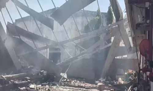 गुजरात में अवैध पटाखा गोदाम में विस्फोट, 21 की मौत, 6 घायल