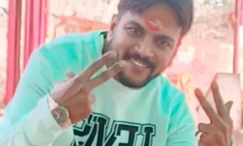 Siwan Bihar : सड़क हादसे में व्यवसायी की मौत Siwan Bihar : सड़क हादसे में व्यवसायी की मौत