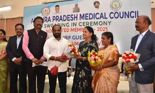 Satya Kumar ने चिकित्सा पद्धति का व्यवसायीकरण करने के लिए डॉक्टरों की आलोचना की