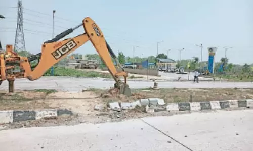 Dausa: जयपुर-आगरा हाईवे पर अवैध कट बनाने वालों के खिलाफ होगी कार्रवाई