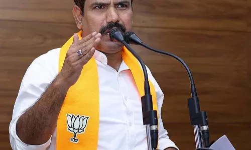 भाजपा ने 18 विधायकों के निलंबन के खिलाफ प्रदर्शन किया :  B.Y. Vijayendra Kidi