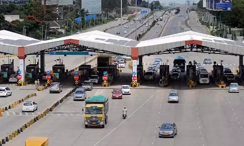 केम्पेगौड़ा अंतर्राष्ट्रीय हवाई अड्डे पर सड़क टोल में वृद्धि केम्पेगौड़ा अंतर्राष्ट्रीय हवाई अड्डे पर सड़क टोल में वृद्धि