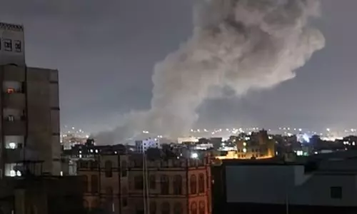 Yemen के होदेइदाह प्रांत पर ताजा अमेरिकी हवाई हमलों में तीन लोगों की मौत