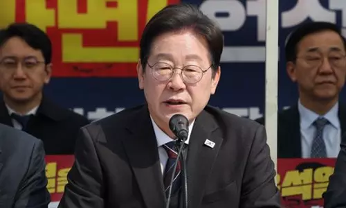 South Korea: विपक्षी नेता को यून के महाभियोग पर उचित फैसले की उम्मीद South Korea: विपक्षी नेता को यून के महाभियोग पर उचित फैसले की उम्मीद