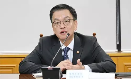 South Korea: वित्त मंत्री पर महाभियोग चलाने के लिए विपक्ष के नेतृत्व में लाया गया प्रस्ताव नेशनल असेंबली में पेश किया गया South Korea: वित्त मंत्री पर महाभियोग चलाने के लिए विपक्ष के नेतृत्व में लाया गया प्रस्ताव नेशनल असेंबली में पेश किया गया