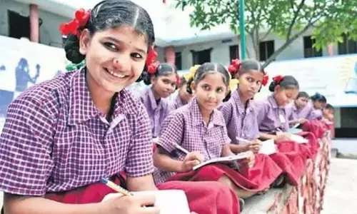 SW स्कूल के प्रिंसिपल ने छात्राओं को थप्पड़ मारा
