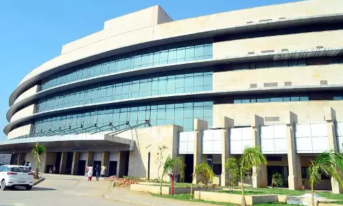 Faridabad: ईएसआईसी मेडिकल कॉलेज एवं अस्पताल की ओर से दो बसें चलाई जाएंगी Faridabad: ईएसआईसी मेडिकल कॉलेज एवं अस्पताल की ओर से दो बसें चलाई जाएंगी