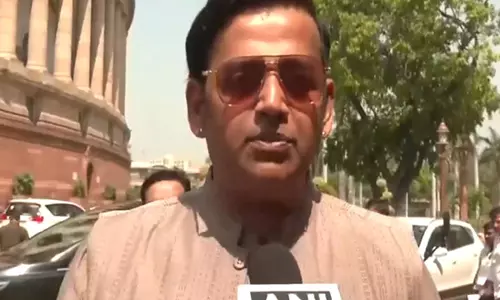 BJP सांसद रवि किशन ने वक्फ संशोधन विधेयक की सराहना की