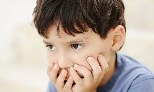 Autism क्या होता है, इसके लक्षण और इलाज के बारे में जानें