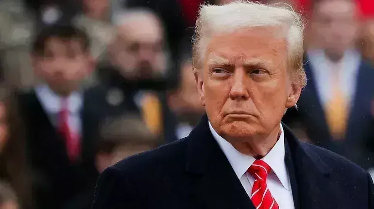 Washington: अमेरिकी राष्ट्रपति डोनाल्ड ट्रंप आज व्यापक टैरिफ लागू करने की घोषणा करेंगे Washington: अमेरिकी राष्ट्रपति डोनाल्ड ट्रंप आज व्यापक टैरिफ लागू करने की घोषणा करेंगे