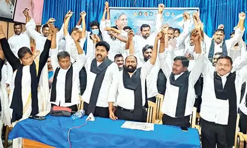 Andhra : यदि हमें परिषद में समर्थन नहीं मिला तो हम राजनीतिक कब्र खोद लेंगे Andhra : यदि हमें परिषद में समर्थन नहीं मिला तो हम राजनीतिक कब्र खोद लेंगे