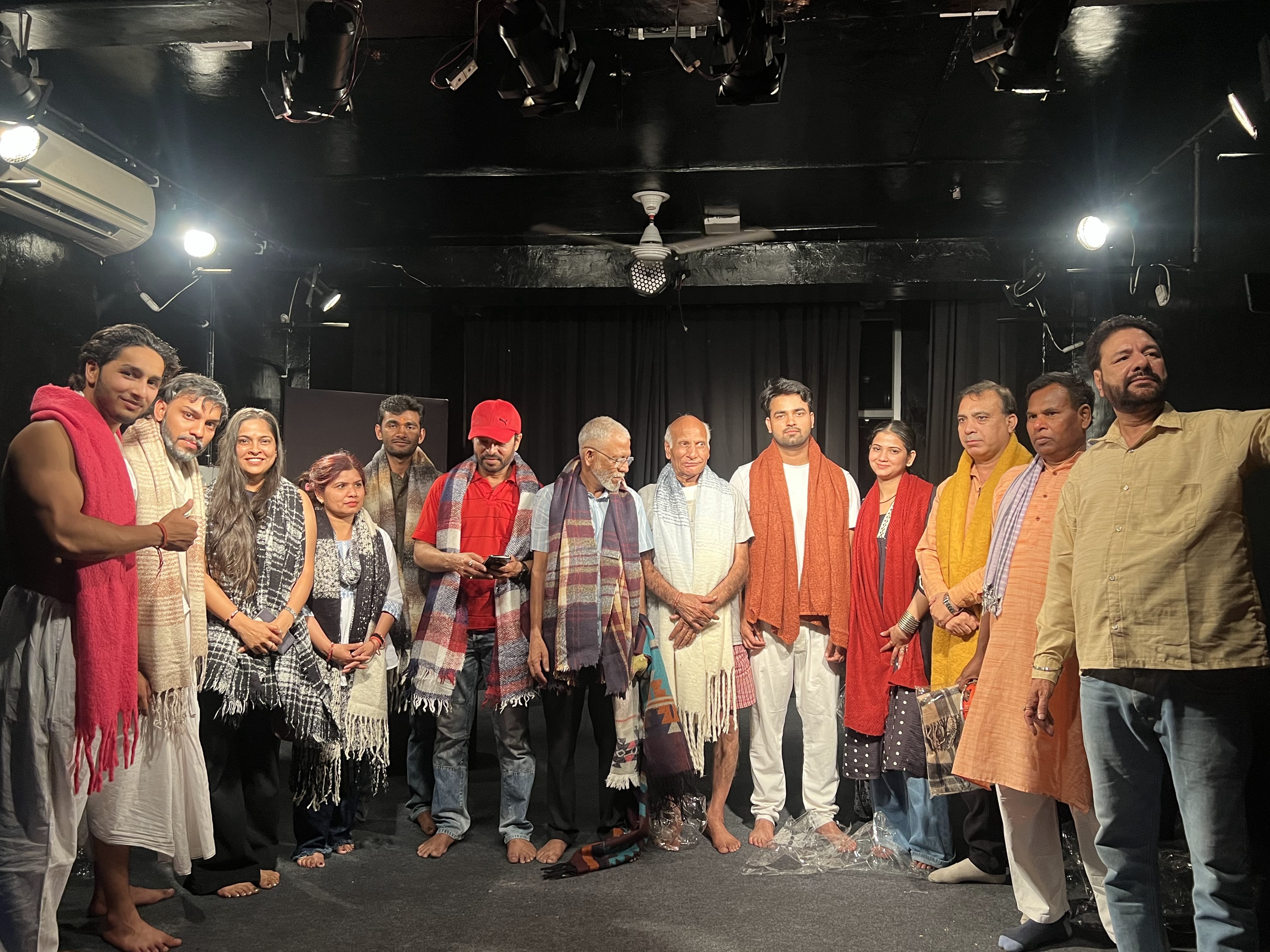 कलम के जादूगर की कालजयी रचना ’कफन’ का मंचन