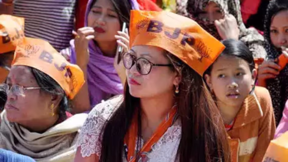 परिसीमन से पहले 2001 की जनगणना और NRC कार्यान्वयन की समीक्षा की मांग परिसीमन से पहले 2001 की जनगणना और NRC कार्यान्वयन की समीक्षा की मांग