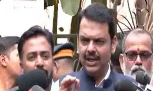 महाराष्ट्र CM ने कहा, मराठी के लिए आंदोलन करना गलत नहीं है लेकिन अराजकता के खिलाफ चेतावनी दी महाराष्ट्र CM ने कहा, मराठी के लिए आंदोलन करना गलत नहीं है लेकिन अराजकता के खिलाफ चेतावनी दी