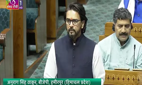 Anurag Thakur ने वक्फ कानून में संशोधन की वकालत की, कई संगठनों से समर्थन का दिया हवाला