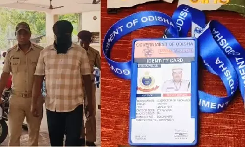नौकरी के इच्छुक लोगों को ठगने के आरोप में Cuttack में फर्जी पुलिस इंस्पेक्टर गिरफ्तार नौकरी के इच्छुक लोगों को ठगने के आरोप में Cuttack में फर्जी पुलिस इंस्पेक्टर गिरफ्तार