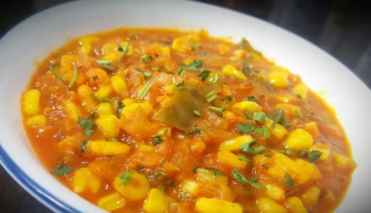 Sweet Corn Curry: इस बार रूटीन से हटकर ट्राई करें ये डिश Sweet Corn Curry: इस बार रूटीन से हटकर ट्राई करें ये डिश