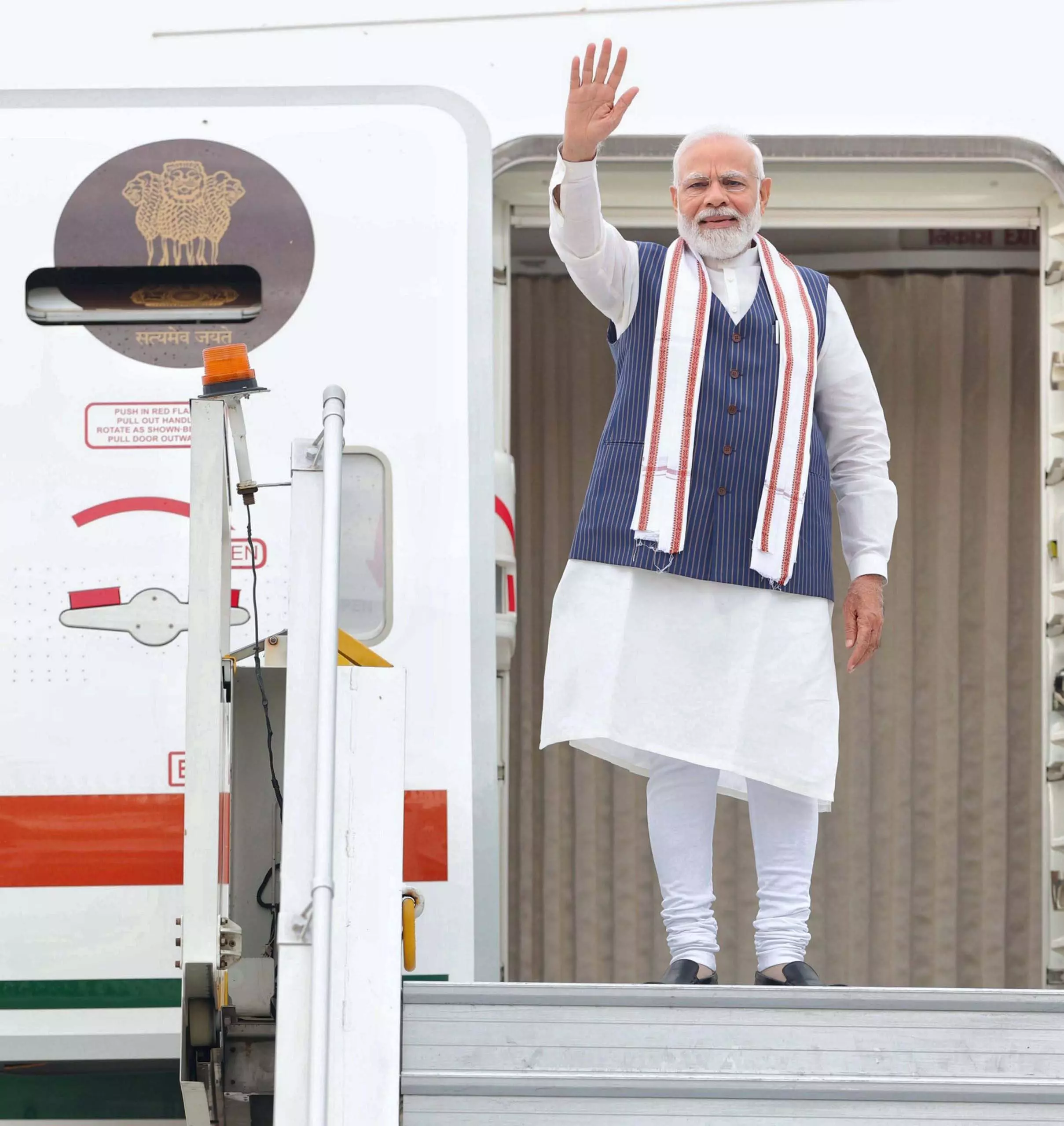 BIMSTEC Conference : PM मोदी थाईलैंड रवाना, जानें यात्रा की खासियत BIMSTEC Conference : PM मोदी थाईलैंड रवाना, जानें यात्रा की खासियत
