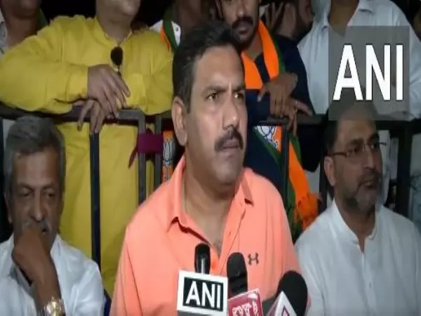 कीमतों में वृद्धि राज्य सरकार द्वारा लागू की गई एकमात्र गारंटी है: Vijayendra कीमतों में वृद्धि राज्य सरकार द्वारा लागू की गई एकमात्र गारंटी है: Vijayendra