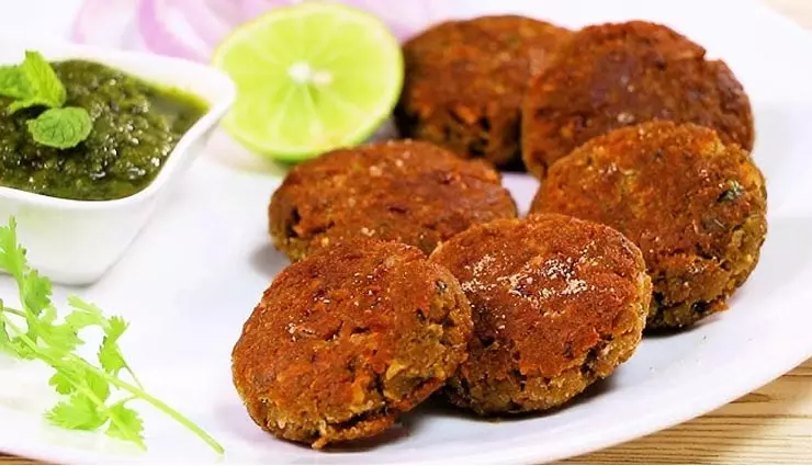 Soya Kabab: वेज के साथ नॉनवेज खाने वालों को भी पसंद आएगी डिश Soya Kabab: वेज के साथ नॉनवेज खाने वालों को भी पसंद आएगी डिश