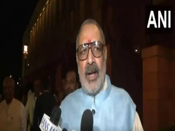 कांग्रेस ने 2013 में जो गलतियां की थीं, उन्हें सुधारा...: वक्फ संशोधन विधेयक 2025 पर केंद्रीय मंत्री Giriraj Singh कांग्रेस ने 2013 में जो गलतियां की थीं, उन्हें सुधारा...: वक्फ संशोधन विधेयक 2025 पर केंद्रीय मंत्री Giriraj Singh