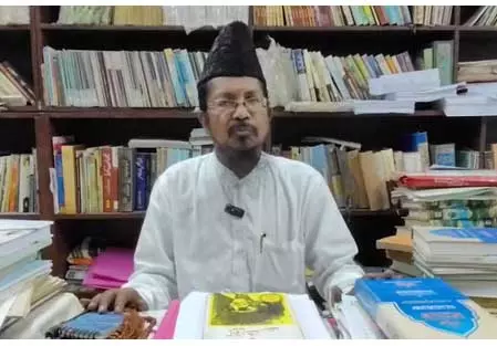 वक्फ बिल पास कर भारत सरकार ने साहसिक कदम उठाया, गरीब मुसलमानों को होगा फायदा: मौलाना शाहबुद्दीन रजवी वक्फ बिल पास कर भारत सरकार ने साहसिक कदम उठाया, गरीब मुसलमानों को होगा फायदा: मौलाना शाहबुद्दीन रजवी