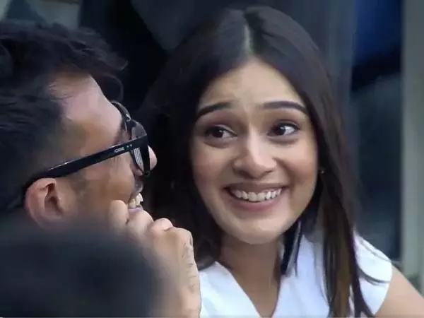 Yuzvendra chahal और आरजे महवश के अफेयर की चर्चा तेज Yuzvendra chahal और आरजे महवश के अफेयर की चर्चा तेज