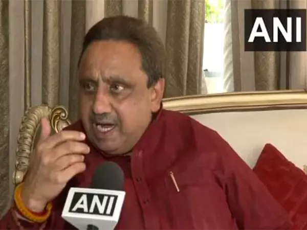 BJP सांसद प्रवीण खंडेलवाल ने भारतीय निर्यात पर अमेरिकी टैरिफ पर सरकार से कार्रवाई की मांग की BJP सांसद प्रवीण खंडेलवाल ने भारतीय निर्यात पर अमेरिकी टैरिफ पर सरकार से कार्रवाई की मांग की