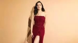 Shraddha Kapoor: 800 करोड़ कमाने के बाद तुम्बाड के डायरेक्टर की फिल्म में काम करेंगी श्रद्धा कपूर Shraddha Kapoor: 800 करोड़ कमाने के बाद तुम्बाड के डायरेक्टर की फिल्म में काम करेंगी श्रद्धा कपूर