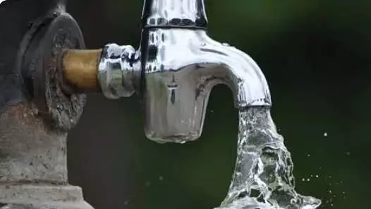 Thane: नगर निगम भीषण गर्मी के बीच शहर भर में 25 अस्थायी जल बूथ स्थापित करेगा Thane: नगर निगम भीषण गर्मी के बीच शहर भर में 25 अस्थायी जल बूथ स्थापित करेगा