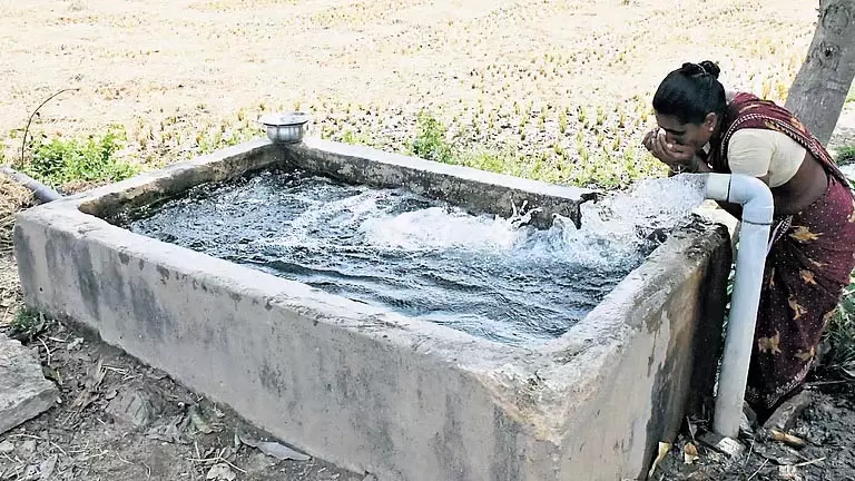 Andhra: अगले तीन दिनों तक राज्य में मौसम में बदलाव की संभावना Andhra: अगले तीन दिनों तक राज्य में मौसम में बदलाव की संभावना