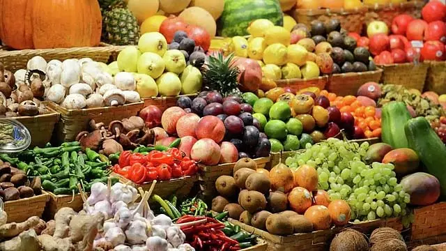 डीजल की कीमत में बढ़ोतरी: व्यापारी परेशान, फल-सब्जी समेत कई जरूरी वस्तुओं के दाम बढ़े? डीजल की कीमत में बढ़ोतरी: व्यापारी परेशान, फल-सब्जी समेत कई जरूरी वस्तुओं के दाम बढ़े?