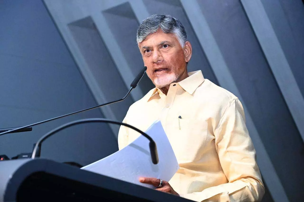 CM Chandrababu : थितिडीन को 50 साल की जरूरतों के अनुरूप बनाया जाना चाहिए CM Chandrababu : थितिडीन को 50 साल की जरूरतों के अनुरूप बनाया जाना चाहिए
