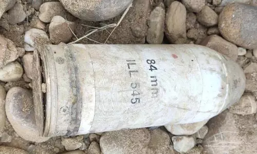 सुरक्षा बलों ने सांबा में मोर्टार शेल बरामद कर उसे निष्क्रिय किया