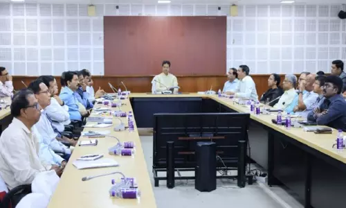 Tripura CM ने राज्य में निवेश को बढ़ावा देने के लिए प्रोत्साहन पर जोर दिया Tripura CM ने राज्य में निवेश को बढ़ावा देने के लिए प्रोत्साहन पर जोर दिया