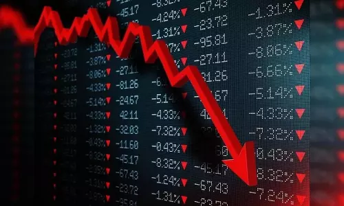 US Stock Market : अमेरिकी शेयर बाजार में गिरावट US Stock Market : अमेरिकी शेयर बाजार में गिरावट